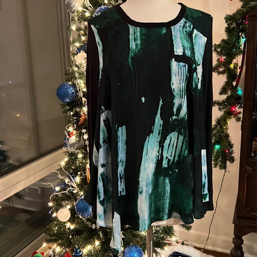 Simply Vera Wang Top